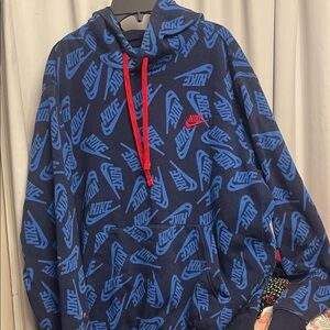 Nike Navy and Crimson Patterned Hoodie